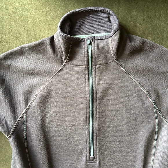 Patagonia Half-zip base layer lightweight berry wine burgundy color women's sz S - Picture 4 of 7